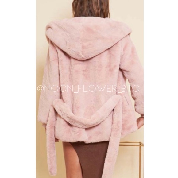 Blush Pink Belted Faux Fur Jacket - Picture 3 of 4
